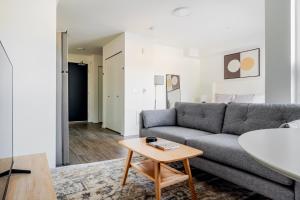 Blueground Ravenna rooftop nr Lake Washington SEA-920