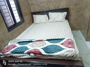Sri Arunachala Rooms