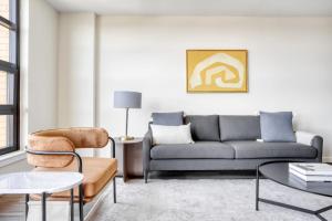 Blueground Ballston pool nr Arlington National Cemetery WDC-497