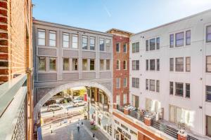 Blueground Bethesda fitness center nr Cabin John Park WDC-666