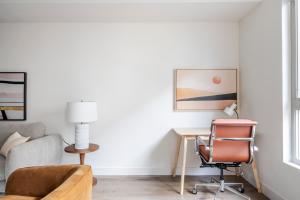 Blueground Hillcrest pool nr Balboa Park SAN-56