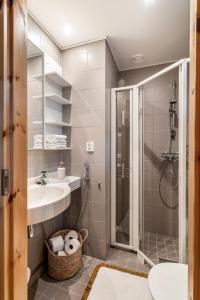 Villa Solvind - Hillside Villa Hosted by Hygge Host