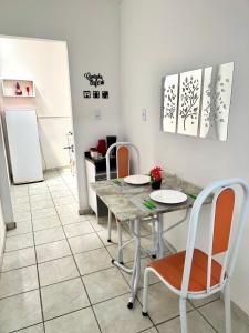 APT-10 Completo Com Ar-Condicionado Garagem Predio Central Perto de tudo