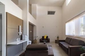 INGLESES APART poucos passos da Praia Apto para até 4 pessoas