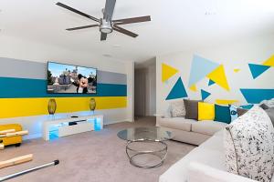 6 Quartos Temáticos + Piscina Privativa Disney