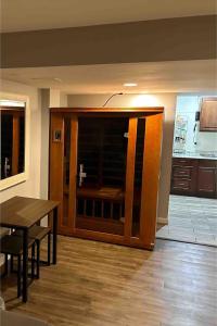 Studio Unit with Home Office and Private Sauna