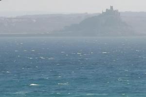 Winslow cottage Stylish Cosy Cottage with Sea Views