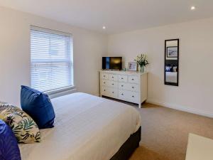 3 Bed in Ventnor 80547