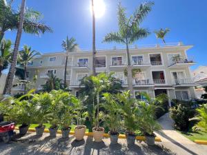 TROPICAL OASIS - studios with good location - PLAYA LOS CORALES