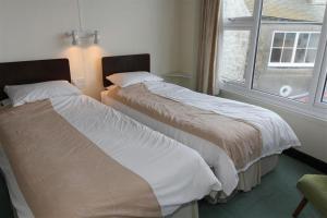 4 Wharf House The Wharf