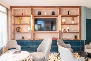 Hôtel CASA MOHO - Juan-Les-Pins