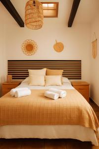 Casa del Agua - Escapada rural con chimenea y vistas a Sierra Nevada