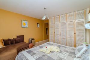 Beira mar pé na areia Barra Velha com Piscina