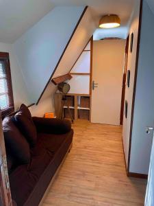 Beautiful Normandy Longere, billiards, heated pool