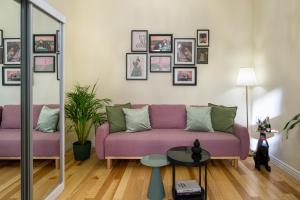 Discover Krakow Apartments - 8 Rakowicka St - Stylish Balcony Apartment with Netflix