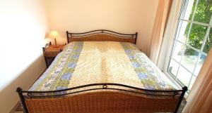 Birkmaase 18 - Komfort FeWo im 4-Sterne-Ferienhaus Yvonne EG