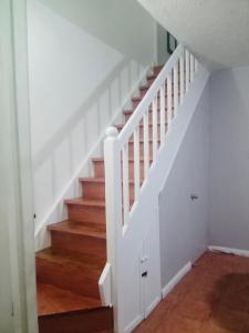 Spacious & Cozy 2 bedrooms Townhouse in gated community, excellent location in KGN8