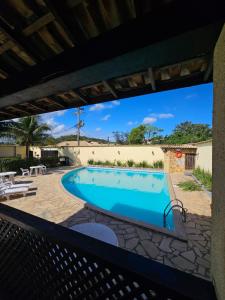 Apartamento com 2 suítes com ar condicionado, piscina, churrasqueira e sauna