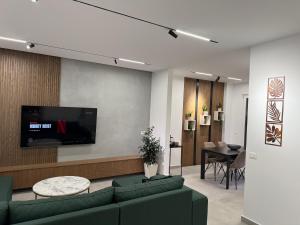 SOLUX apt - Perfect Location - Free parking