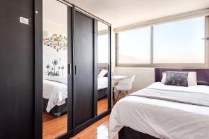 Charming Apartment with Jacuzzi in Central Location