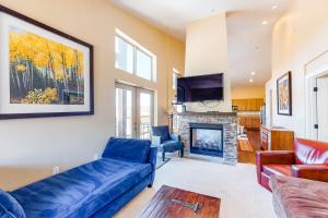 Base Camp One Penthouse 416C