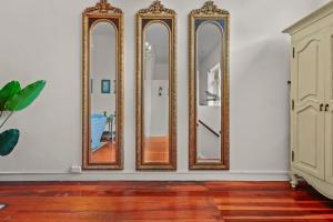 Gorgeous New York-Style Loft with Deck and Air-con