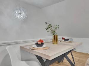 The Wellness Loft Studio 2 Pool-Gym