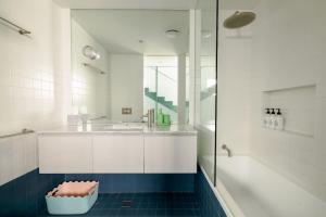 Chic Seddon Retreat Near the CBD