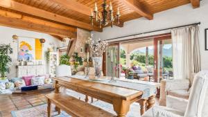 Private Malibu Escape w Guest House Fire Pits Mountain Views The Malibu Retreat by AvantStay