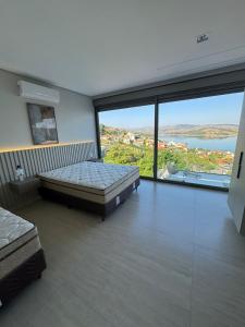 Casa de luxo Escarpas do Lago