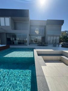 Casa de luxo Escarpas do Lago