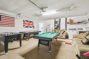 Casa c Piscina Privativa e Game Room