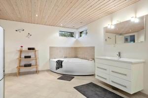 TV1698-Albaek-Magevej-60