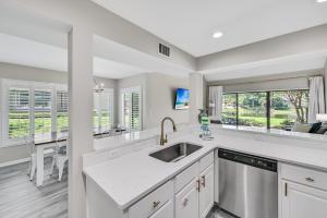 Beachwalk Villa 5074