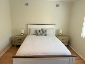 Two Bedroom Apartment - Heart of Cronulla