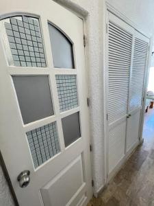 Stylish Suite with Beach Access