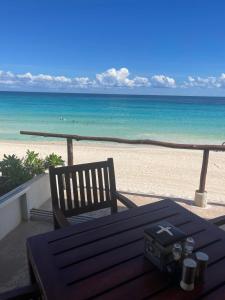 Stylish Suite with Beach Access