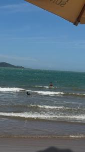 Pe na areia Apartamento De Frente ao mar Na Praia Do Morro, Praia da Cerca