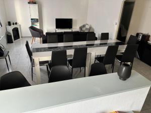 Grande maison familiale à médis 17600