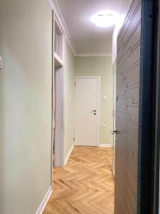 Rustic Elegance Suite