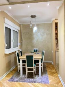 Rustic Elegance Suite