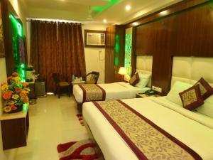 NEW RANOVATED Hotel Station View Opposite New Delhi Railway