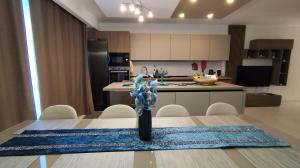 Stylish Getaway Holiday Apartment