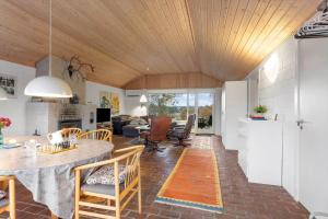 LL259-Humble-Slavaenget-12