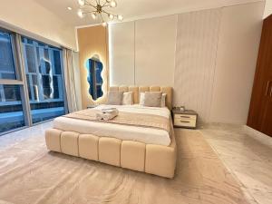 Central Park towers residence difc