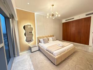 Central Park towers residence difc