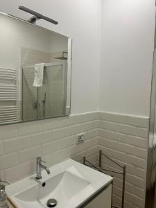 "Mels House" - Duomo District - Milano Centro - Università