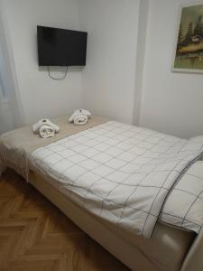 Milena&Nikola cosy and spacious apartment