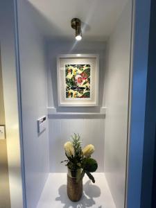 The Corner house, Dromod