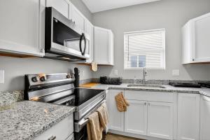 Urban Oasis 5 mins from Bottleworks & Downtown